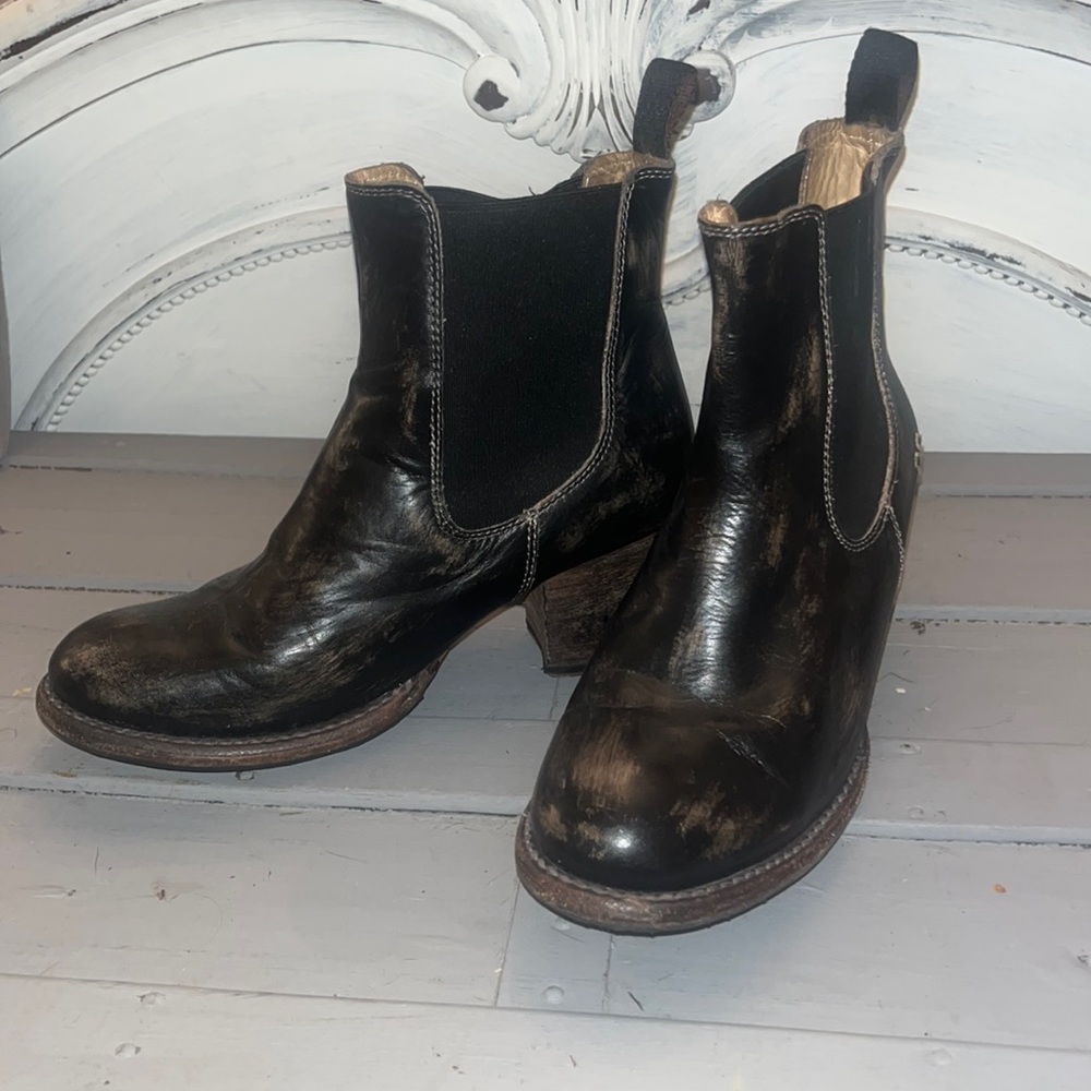 BED STU bootie black distressed size 8.5